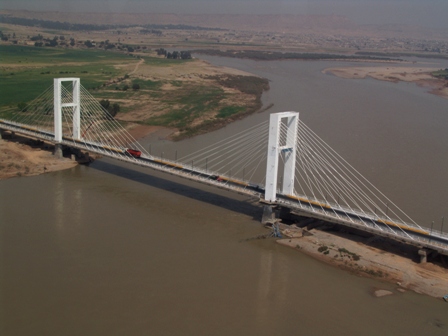 رییس راه و شهرسازی شوشتر: عملیات بازسازی پل کابلی منطقه آغاز شد