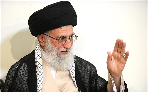 کوهپیمایی صبحگاهی رهبر معظم انقلاب در ارتفاعات تهران کوهپیمایی صبحگاهی رهبر معظم انقلاب در ارتفاعات تهران