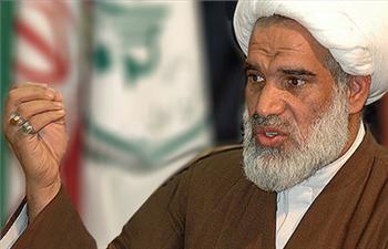 باید از آلسعود به سازمانهای بینالمللی شکایت کرد/ قربانی شدن حجاج ناشی از بیکفایتی عربستان است باید از آلسعود به سازمانهای بینالمللی شکایت کرد/ قربانی شدن حجاج ناشی از بیکفایتی عربستان است