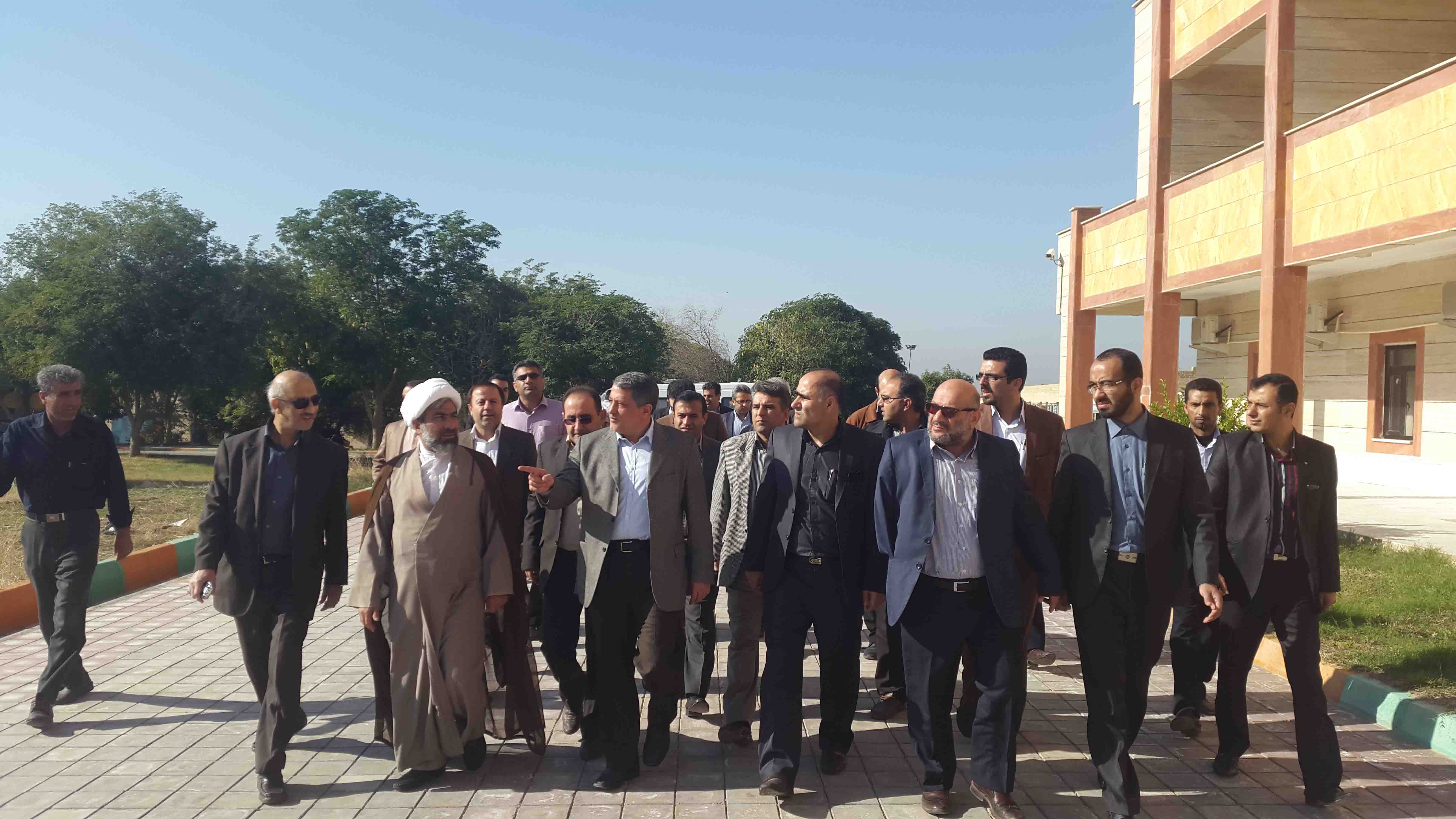 بازدید هاشمی رفسنجانی از دانشگاه آزاد واحد شوشتر به روایت تصویر