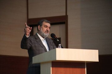 دلیل فرمان عقب نشینی ترامپ در جنگ با یمن به روایت محسن رضایی/ هنگامی که جنگ آغاز شد همه بر شکست ایران اتفاق نظر داشتند دلیل فرمان عقب نشینی ترامپ در جنگ با یمن به روایت محسن رضایی/ هنگامی که جنگ آغاز شد همه بر شکست ایران اتفاق نظر داشتند