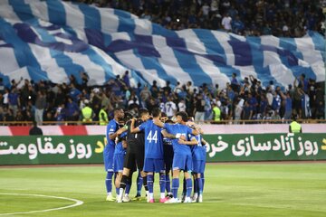 پیشنهاد گل گهر به استقلال؛ یکی از مهاجمانت را بده، اندونگ را ببر! پیشنهاد گل گهر به استقلال؛ یکی از مهاجمانت را بده، اندونگ را ببر!