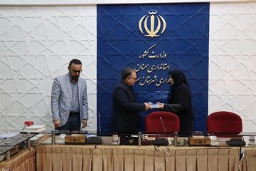 سرمایههای اجتماعی سمنها محور توسعه اجتماعی سمنان سرمایههای اجتماعی سمنها محور توسعه اجتماعی سمنان