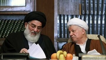 خاطرات هاشمی: آقای شاهرودی از واگذاری میلیاردها دلار به سپاه برای دخالت در بازار انتقاد کرد خاطرات هاشمی: آقای شاهرودی از واگذاری میلیاردها دلار به سپاه برای دخالت در بازار انتقاد کرد