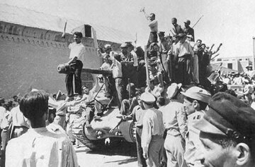 انتشار اسنادی که نشان میدهد حتی پول قند و چای کودتاچیان ۲۸ مرداد پرداخت شده بود انتشار اسنادی که نشان میدهد حتی پول قند و چای کودتاچیان ۲۸ مرداد پرداخت شده بود